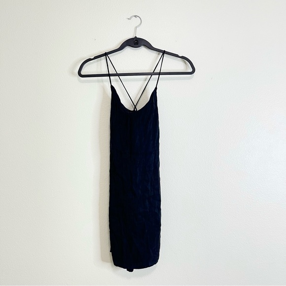 Zara Dresses & Skirts - 🤍 5/$25 Zara textured slip dress